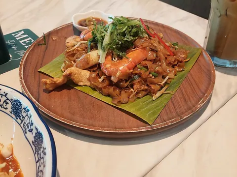 Char kway teow de camarão