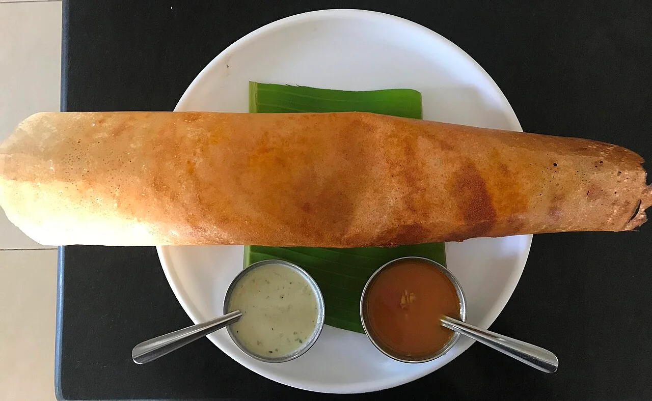 Masala dosa with potato filling