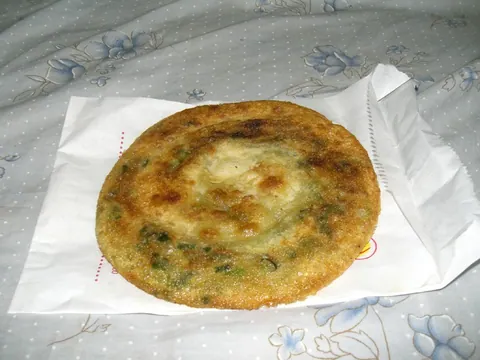 Panquecas chinesas de cebolinho