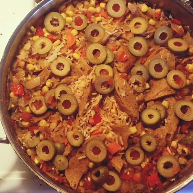 Rice with seitan and vegetables