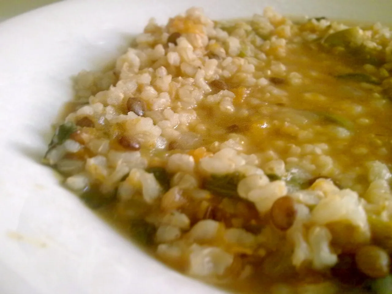 Arroz de lentilhas com abóbora e brócolos