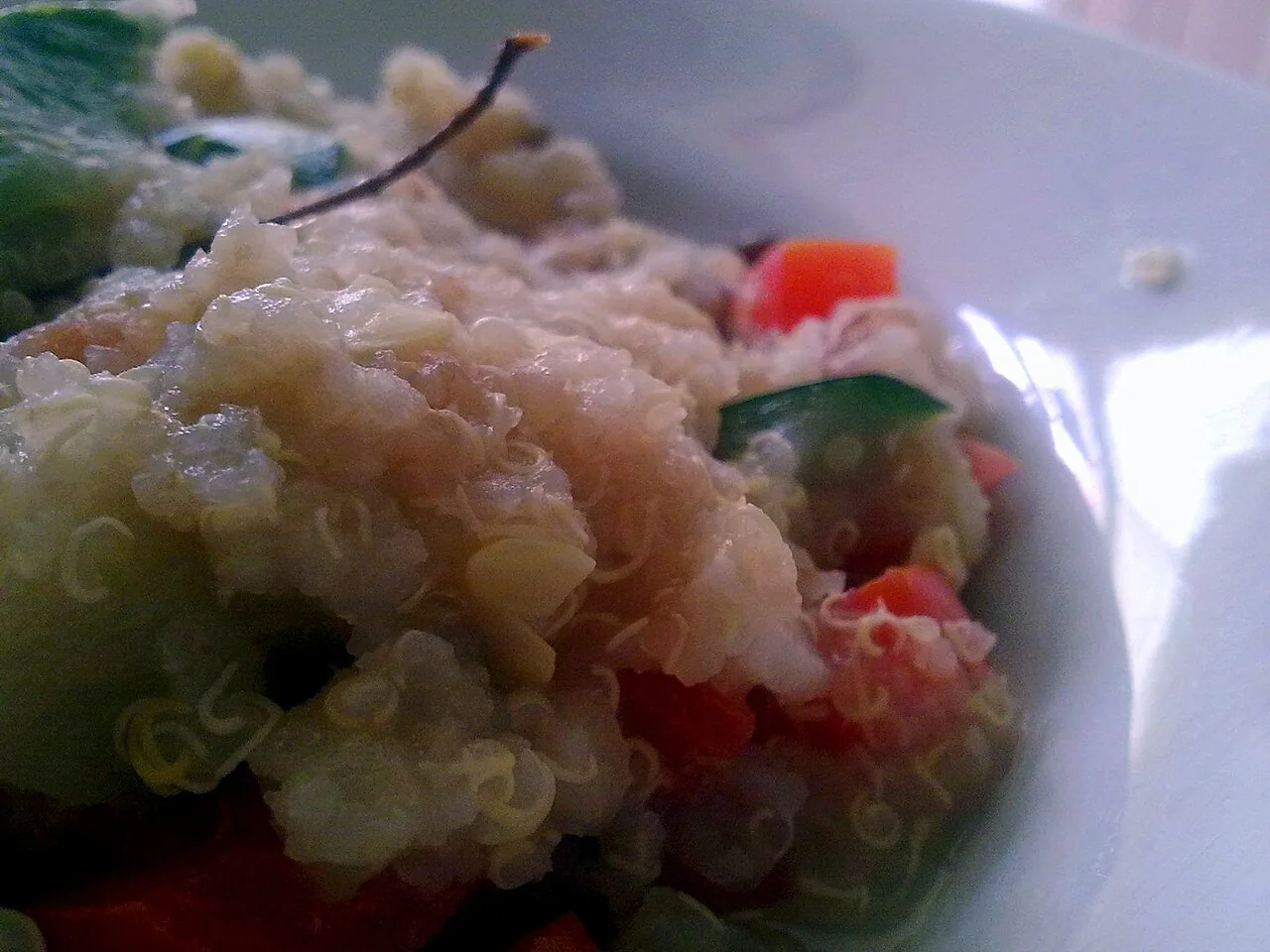 Ratatouille com quinoa e lentilhas