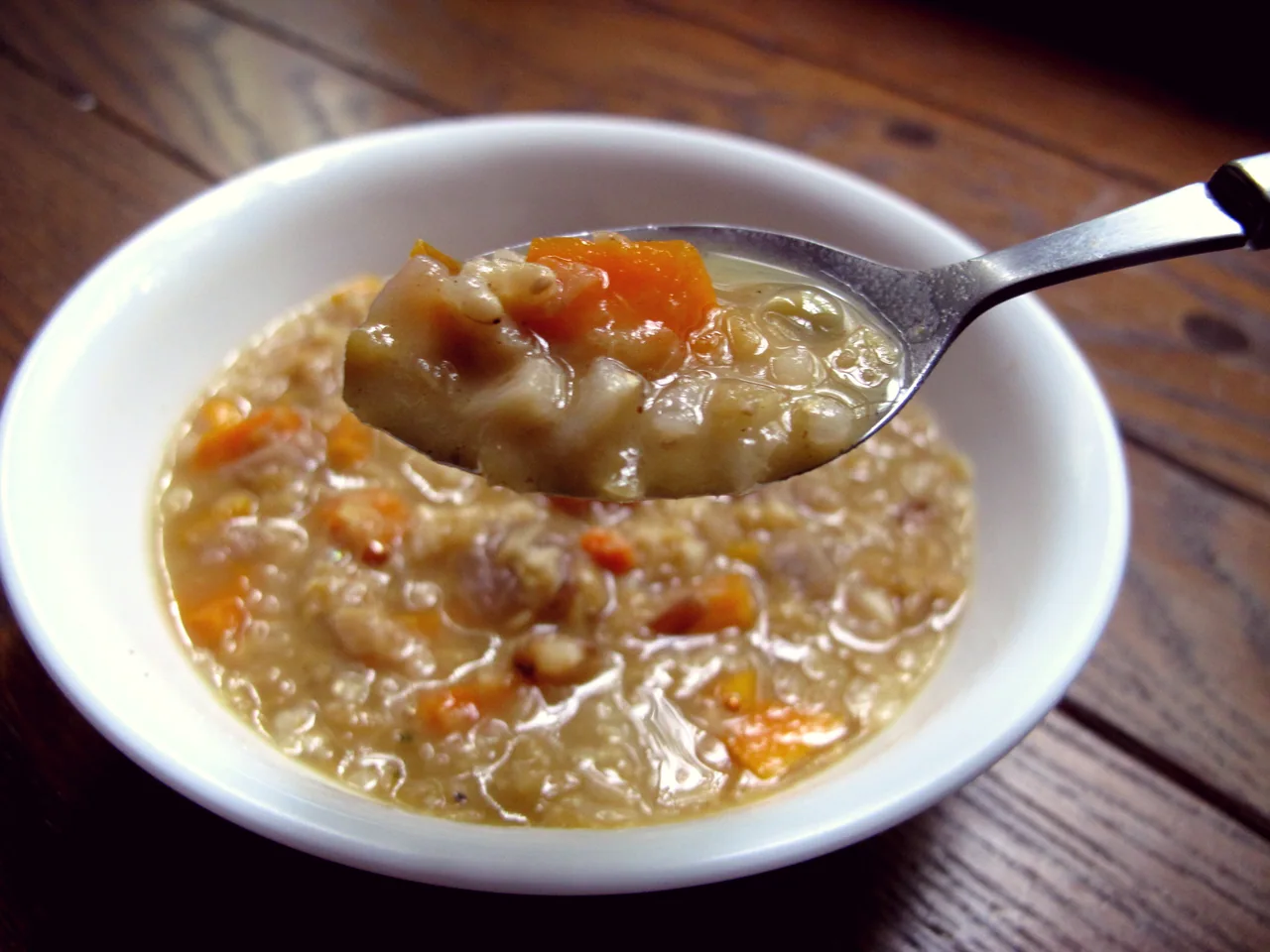 Sopa de lentilhas e arroz